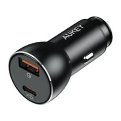 AUKEY - Cargador de vehículo dual USB-C / USB-A 48W Negro CC-Y48 - Negro