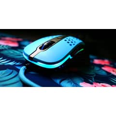 XTRFY - Mouse Gamer M4 RGB Miami Blue, RGB, 69 gramos, 6 botones