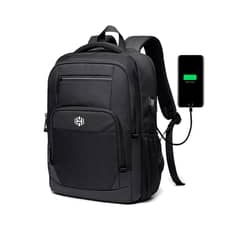 HARDLEY - Mochila Notebook Impermeable Antirrobo Nylon Balistico Usb