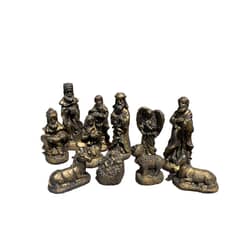 SAT NAM INSPIRES - Pesebre 11 Piezas 10 a 26 cm la pieza mas alta / Dorado