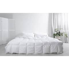 ESSENCE EMPORIUM - Plumón Premium 100 % Plumas Blancas Pecho King