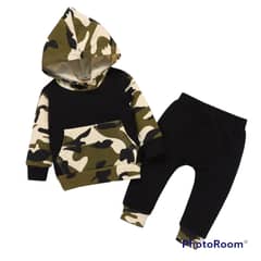 ANGO - Conjunto Bebé CAMUFLAJE negro-militar