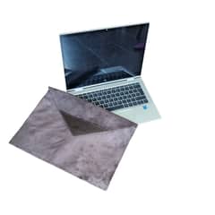 MUNDO PIEL - Funda 13´3 Notebook de cuero Café Oscuro