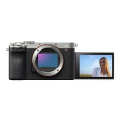 SONY - Cámara Profesional Compacta Full Frame Mirrorless ILCE-7CR Plateada