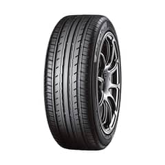 YOKOHAMA - NEUMATICO 215/60 R17 96H BLUEARTH ES32 (JP)