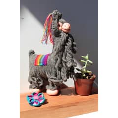 GENERICO - LLamita artesanal Cusqueña