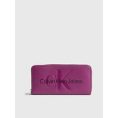CALVIN KLEIN - Billetera Sculpted Mono Morado