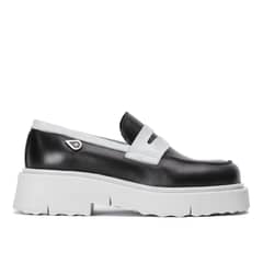 LANDAZURI - Mocasín Cuero Mármara Negro Celeste