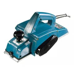 MAKITA - CEPILLO ELÉCTRICO. 4.3/8", 840 W. (1911B)