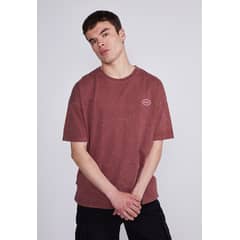 SIOUX - Polera Hombre Burdeo Lavada Escrita