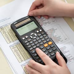 DELI - Calculadora Científica 557 funciones con pantalla de texto