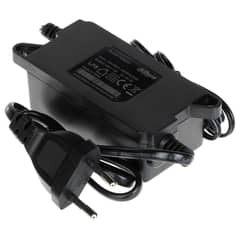 DAHUA - Fuente de Poder 12V 2A - Modelo PFM800-E