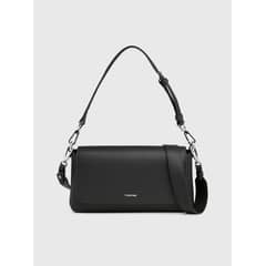 CALVIN KLEIN - Cartera Ck Must Negro BEH