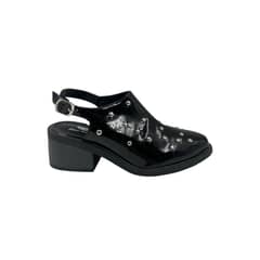 DOLCE CANNELLA - Zapato Negro Charol Tachas Mujer