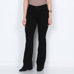 WADOS - JEANS FLARE TIRO ALTO PRETINA PRETINA 1 BOTON