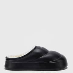 BUBBA - Pantuflas Ultra Light Black Essentials