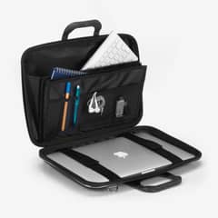 BOMBATA - BOLSO ALL BLACK PARA NOTEBOOK 156