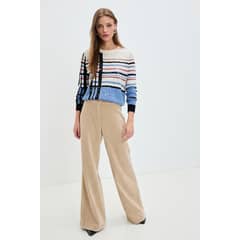 IO - Pantalon Beige Mujer