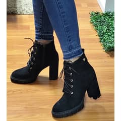SNOOPY - Botin para Dama en Gamuza Taco Alto M412