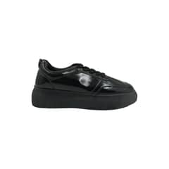 HERIEL - Zapatilla Negra Charol Mujer