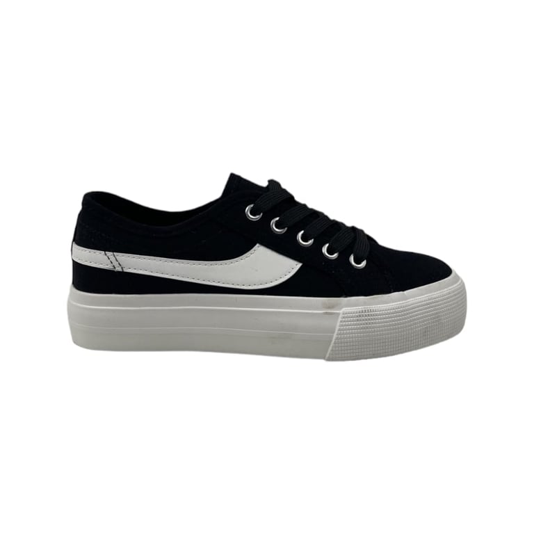 Zapatilla Negra Lona Baja