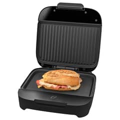 OSTER - Sandwichera Compacta con Platos Hondos Negro CKSTSM400