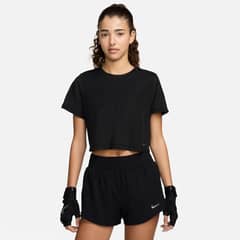 NIKE - Polera Manga Corta Mujer