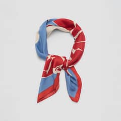 MANGO - Pañuelo Satinado Floral Mujer