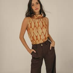 CHERUBINA - Blusa Estampada sin Manga Mujer