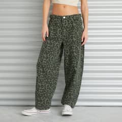 AMERICANINO - Jeans Straight Animal Print Tiro Medio Mujer