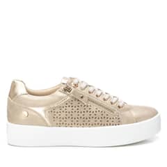 XTI - Zapatilla Urbana Mujer Dorado