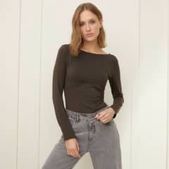 BASEMENT - Polera Mujer
