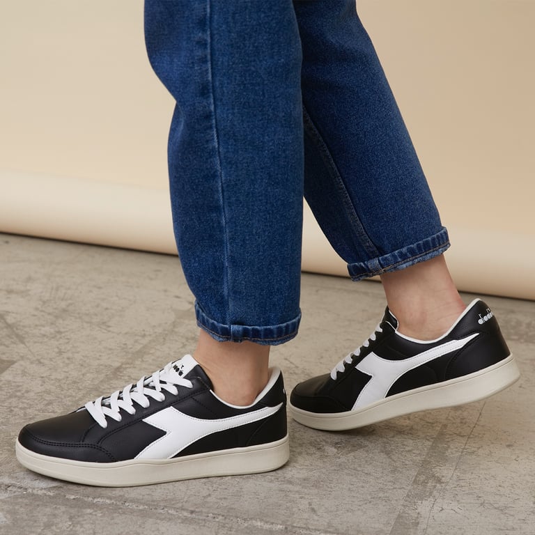 DIADORA Court7 Zapatilla Urbana Mujer Negro Ofertitas