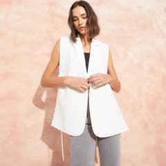BASEMENT - Blazer Sin Mangas Mujer