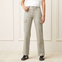 BASEMENT - Jeans Cargo Tiro Alto Mujer