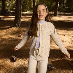 CONIGLIO - Chaleco Acrílico Niña Diseño Calado Cuello Volante