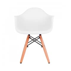 DE PIES A CABEZA - Silla Eame Blanco 57x43x30 cm