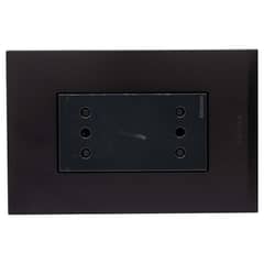 BTICINO - Placa armada Nóbile tomacorriente doble 10A negro