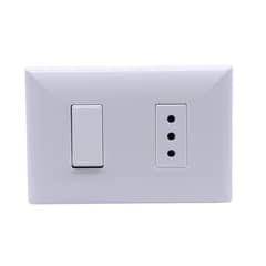 SINTHESI - Interruptor 9/12 1M + tomacorriente 10A arm S17 blanco